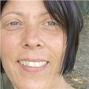 Docente di italiano, storia e filosofia si offre per lezioni private e recupero anni. Esperienza anche nella preparazione degli esami da privatista per tecnico dei servizi sociali